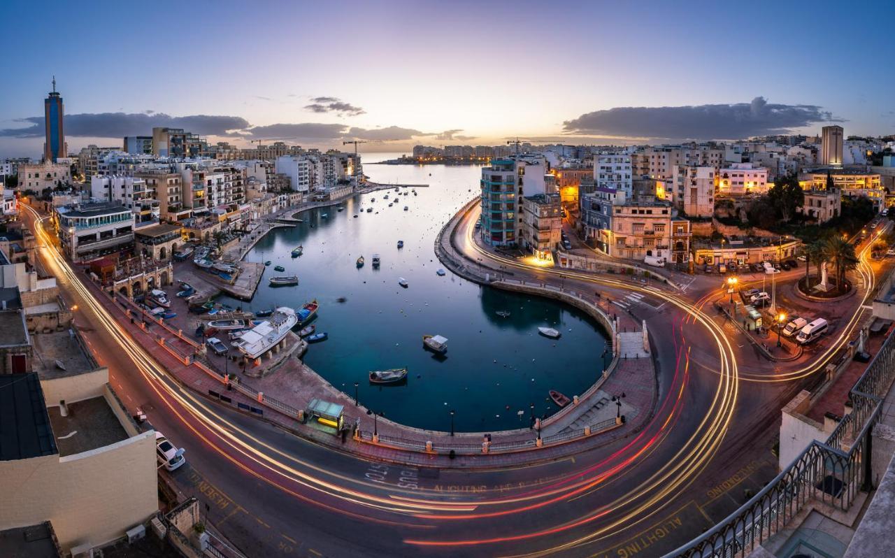 Idyllic Apartment Steps From The Promenade Sliema Exteriér fotografie