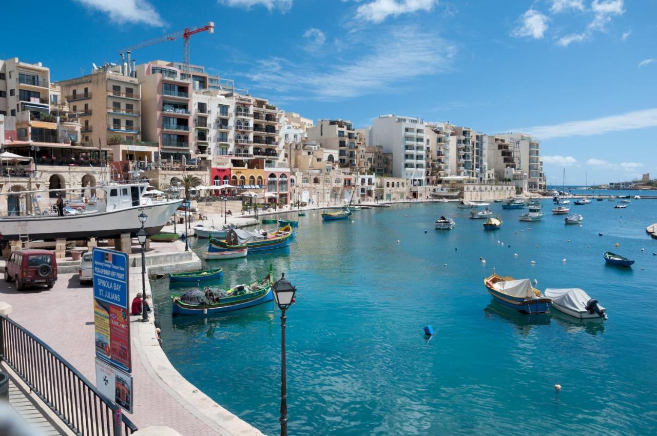 Idyllic Apartment Steps From The Promenade Sliema Exteriér fotografie